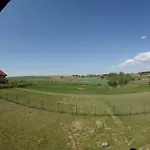 Zagroda Warminska Pszczola *