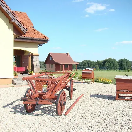 Zagroda Warminska Pszczola 度假居 Purda