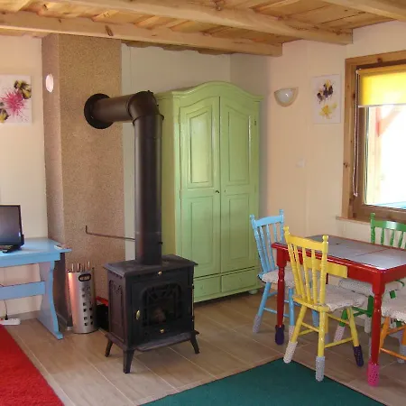 Zagroda Warminska Pszczola *