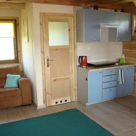 Zagroda Warminska Pszczola *